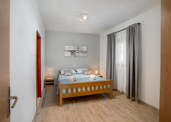 Danijela Apartment Nin
