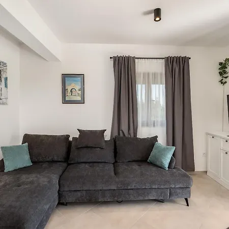 Apartment Kuzma - Afordable Nin